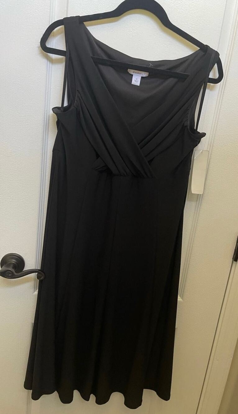 black dress by Dress Barn an Sz 14 NWT